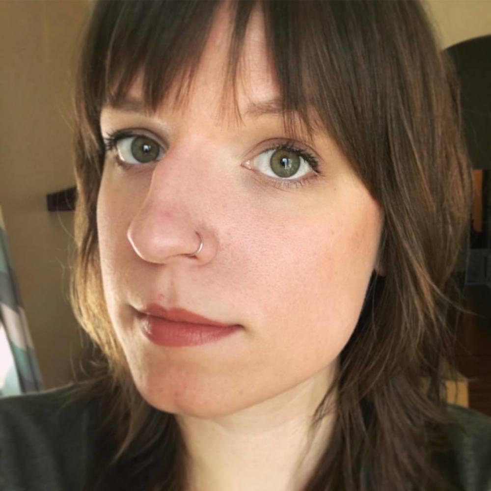 Meet your Posher, Dana